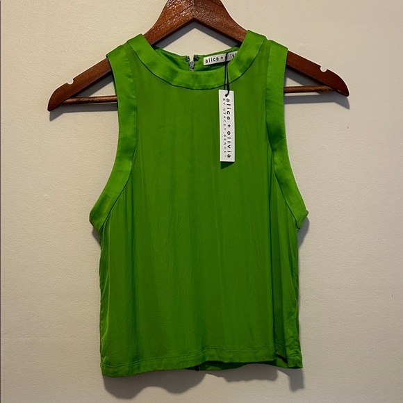 Alice + Olivia Green Zipper Back Tank Top - Picture 3 of 8